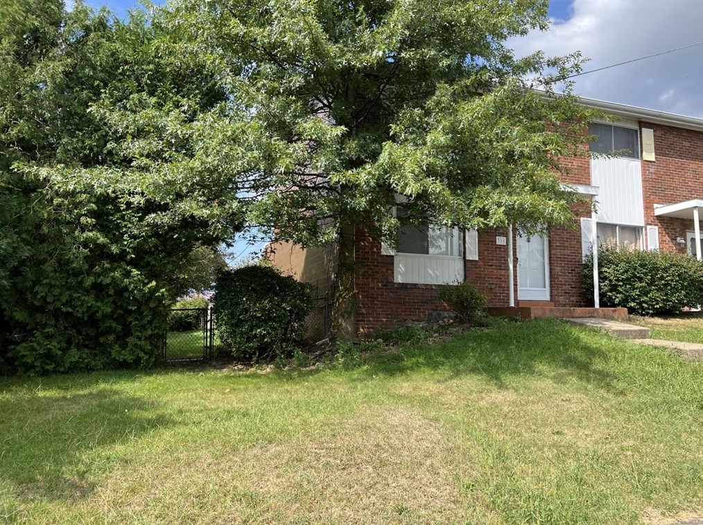 311 Prospect St, Oliphant Furnace, PA 15401