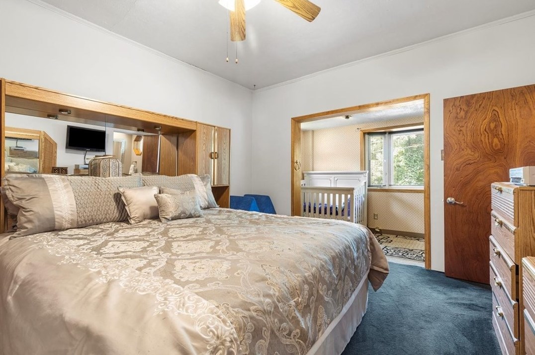 124 Oakdale Rd, North Versailles PA  15137-1903 exterior