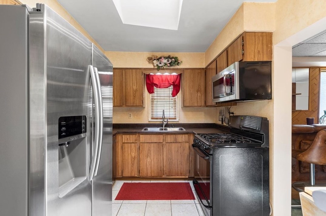 124 Oakdale Rd, North Versailles PA  15137-1903 exterior