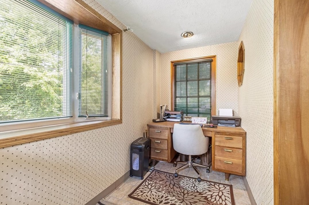 124 Oakdale Rd, North Versailles PA  15137-1903 exterior