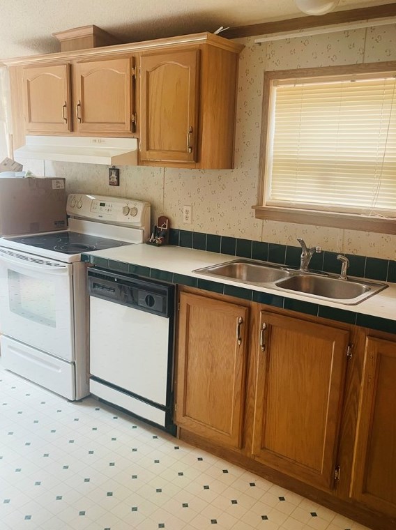 2054 Madison St, Hermitage, PA 16148