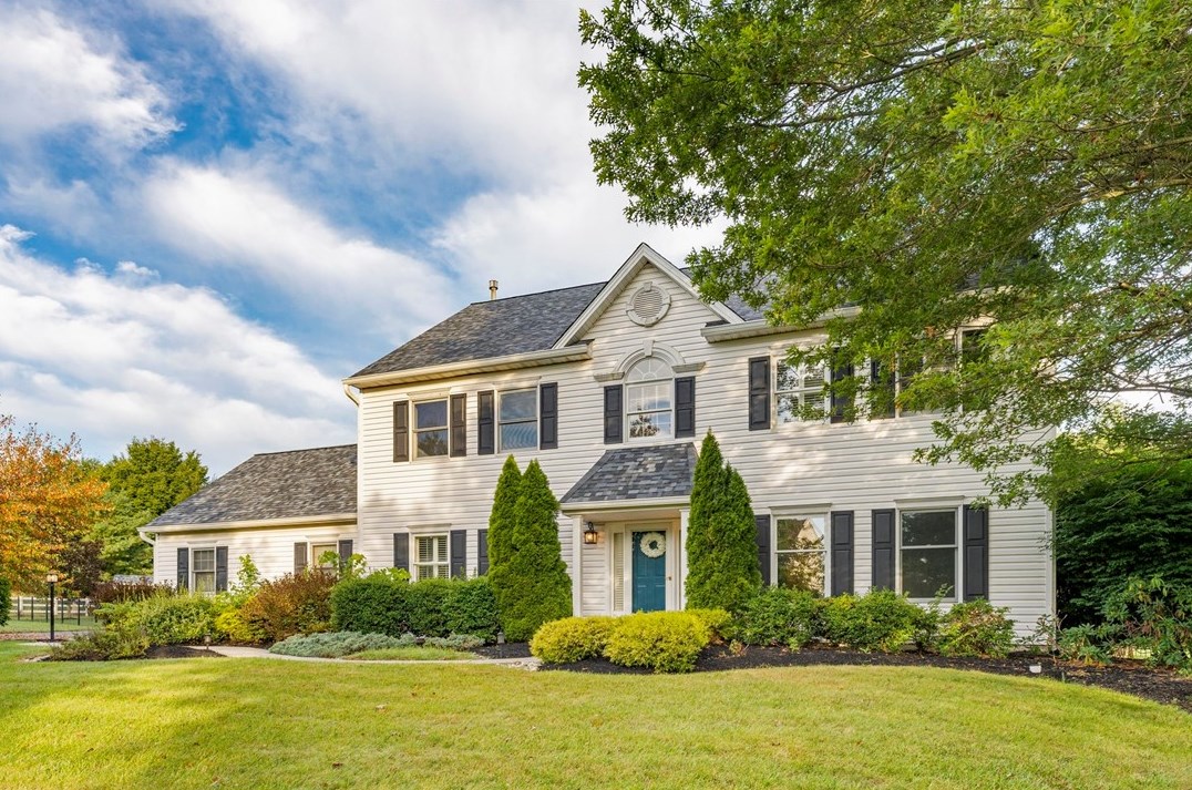 117 Brinkley Dr, Sellersville, PA 18960