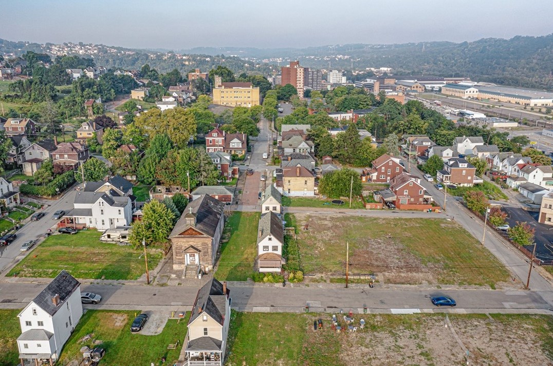 610 Ridge St, McKeesport, PA 15132