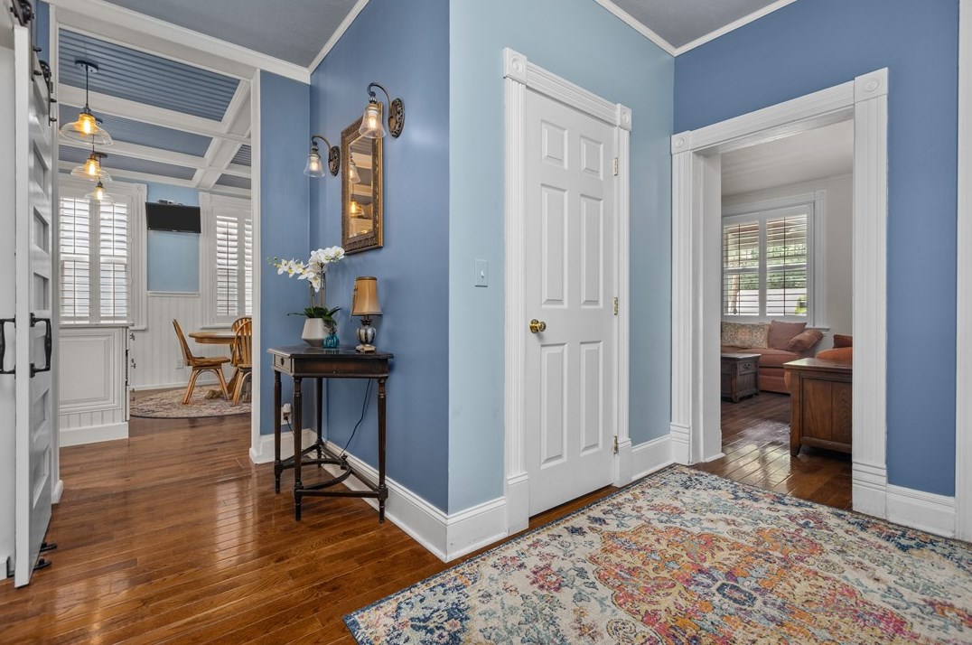 340 Grandview Ave, Zelienople PA  16063-1101 exterior