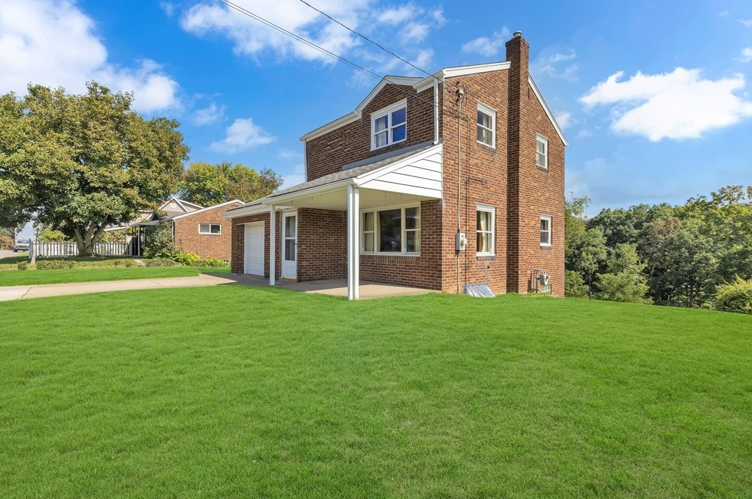 364 Prospect St, Baden PA  15005-1822 exterior