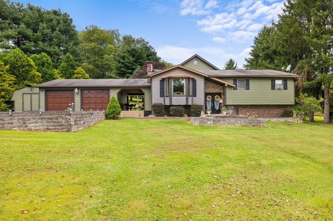 3212 Old Mcclellandtown Rd, Lamberton, PA 15458-1408