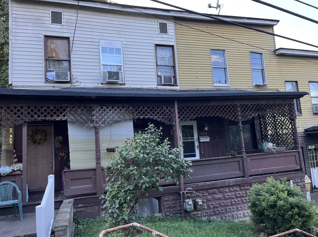 309-315 2nd St, Monessen, PA 15062-1243