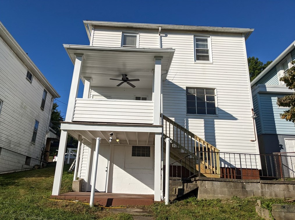 320 Shady Ave, North Charleroi, PA 15022