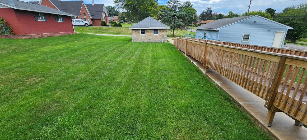 710 Donnan Ave, Washington PA 15301-3815 exterior