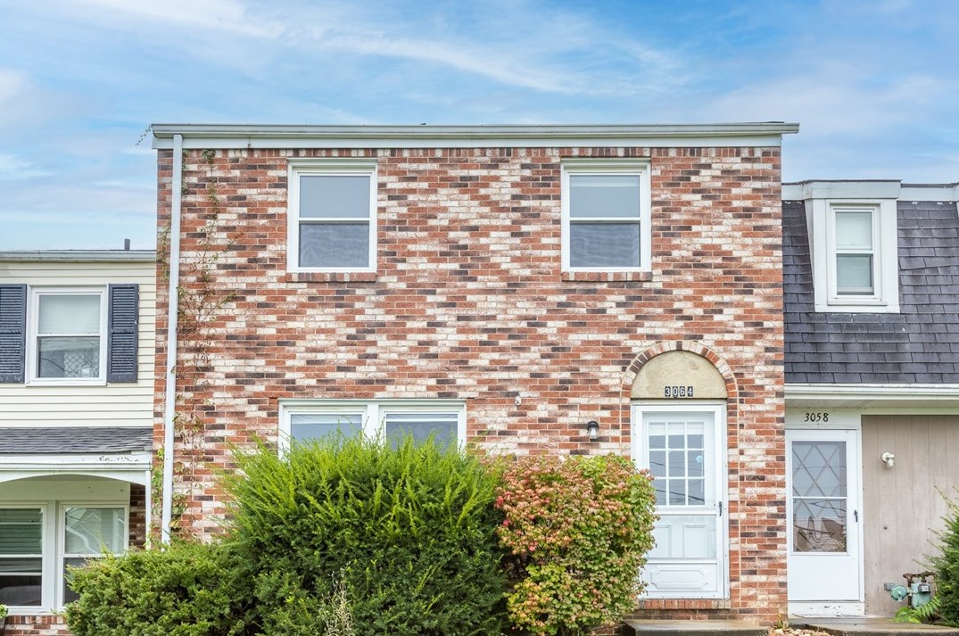 3064 Ridge Rd, Library, PA 15129