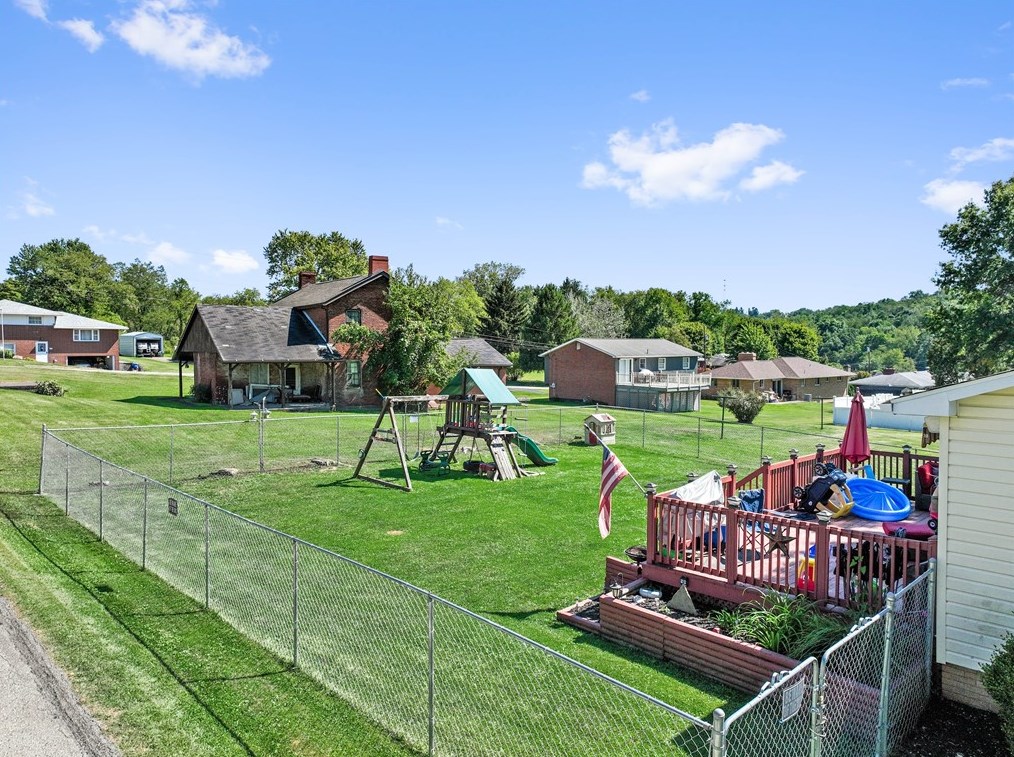 50 Veltri Dr, Washington, PA 15301-1449