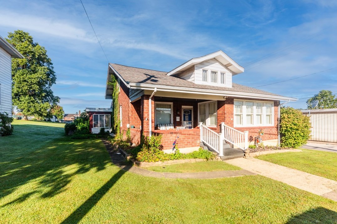 200 S Washington St, Grays Landing, PA 15461