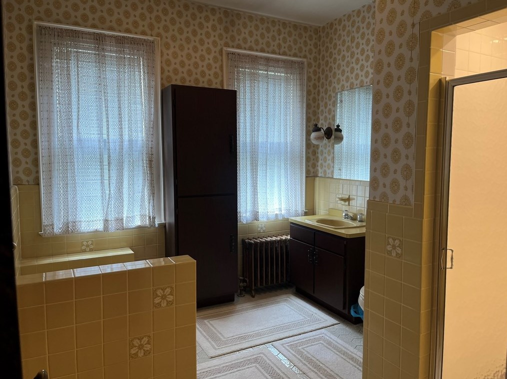 44 Stockton Ave, Oliphant Furnace PA  15401-2839 exterior