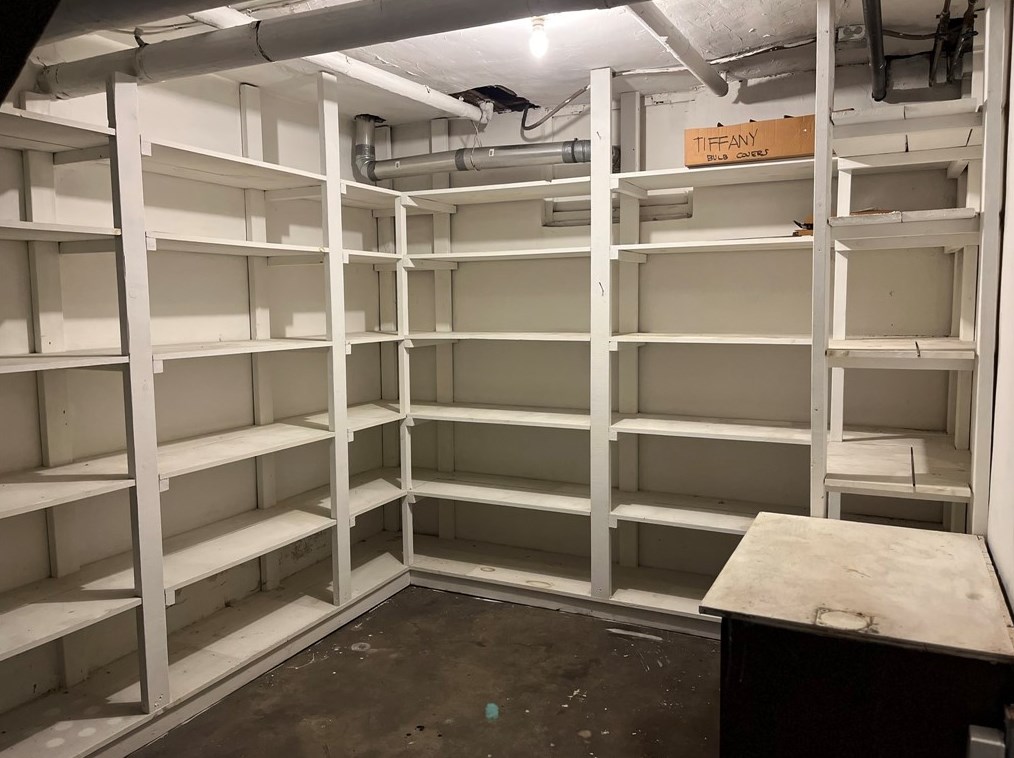 44 Stockton Ave, Oliphant Furnace PA  15401-2839 exterior