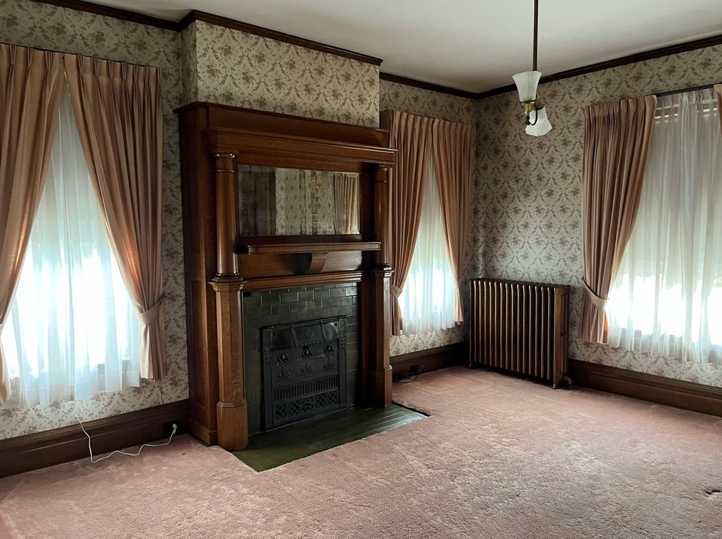 44 Stockton Ave, Oliphant Furnace PA  15401-2839 exterior