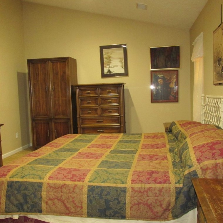 183 Blue Grass Cir, Monroeville PA 15146-3048 exterior