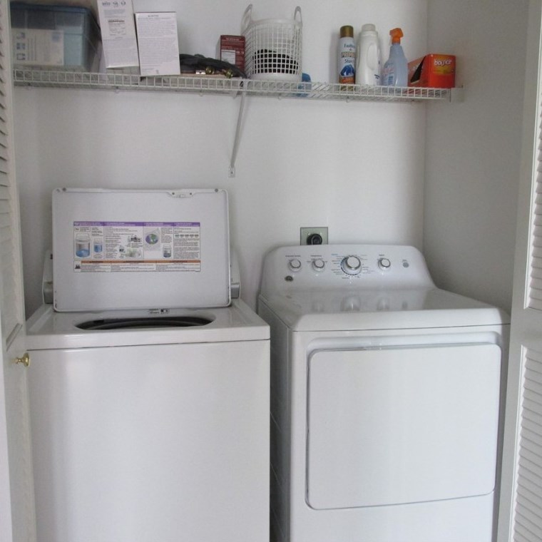 183 Blue Grass Cir, Monroeville PA 15146-3048 exterior