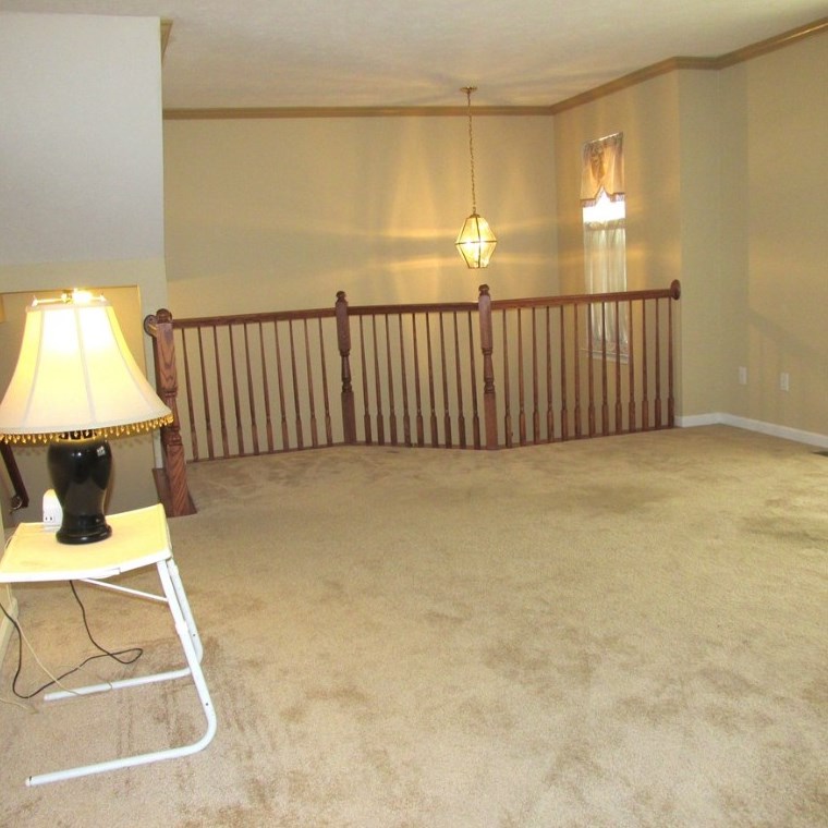 183 Blue Grass Cir, Monroeville PA 15146-3048 exterior