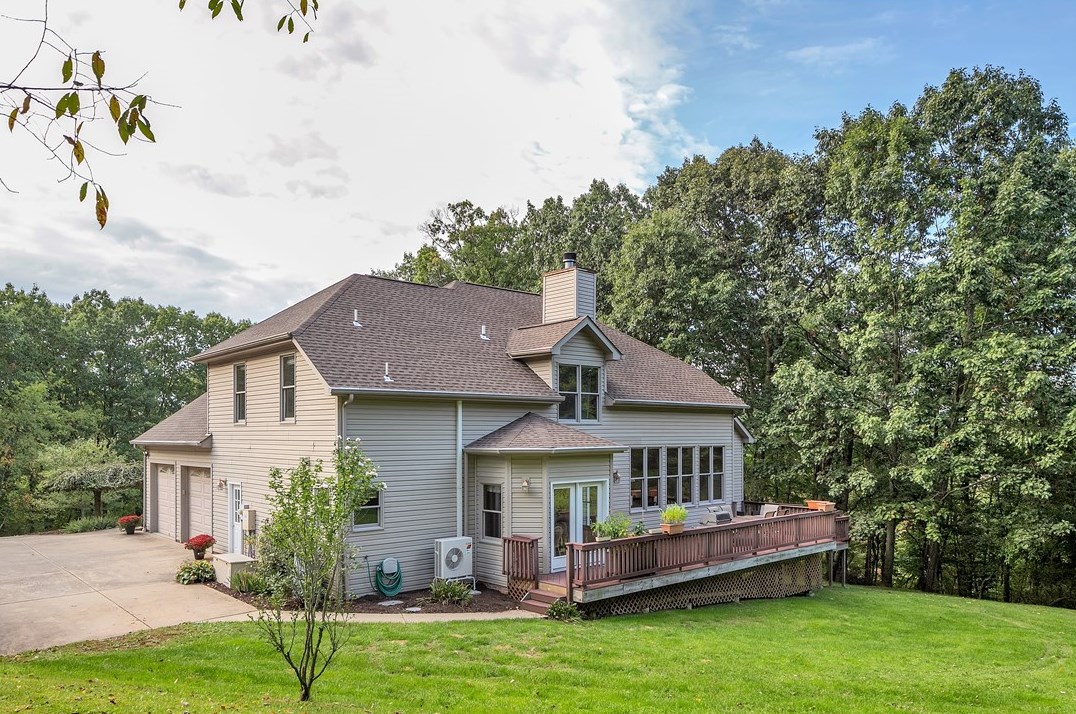 118 Caromar Dr, Seven Fields, PA 16046-2606