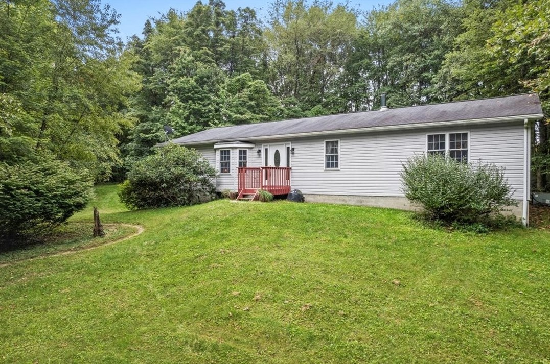 000 Grange Rd, Beaver Falls, PA 15010