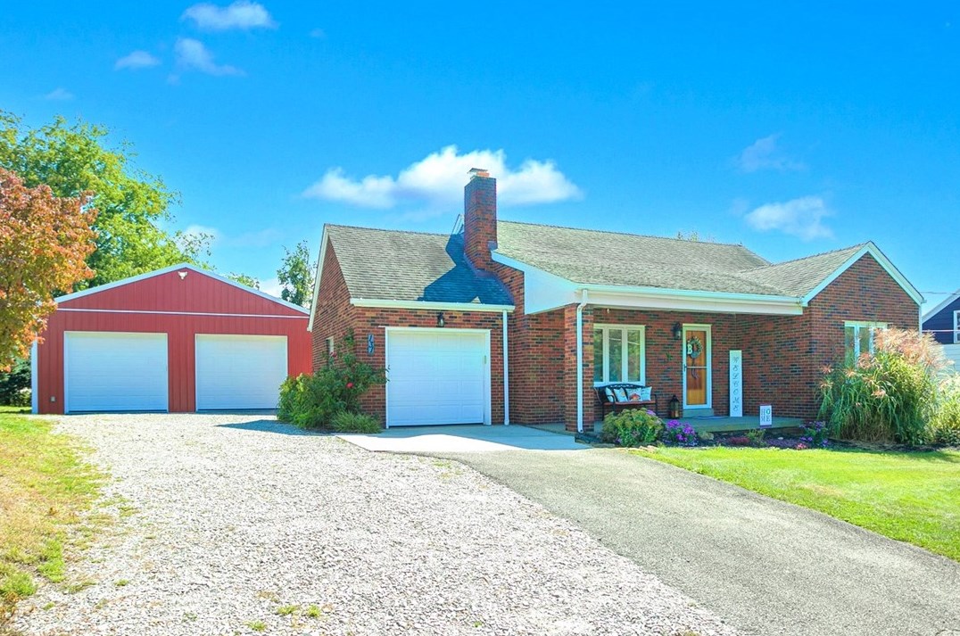 131 Old Walnut Hill Rd, Oliphant Furnace, PA 15401-5009