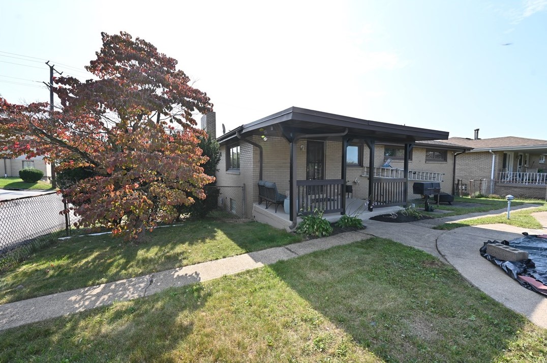 100 Un Ave, North Versailles PA 15137-1847 exterior