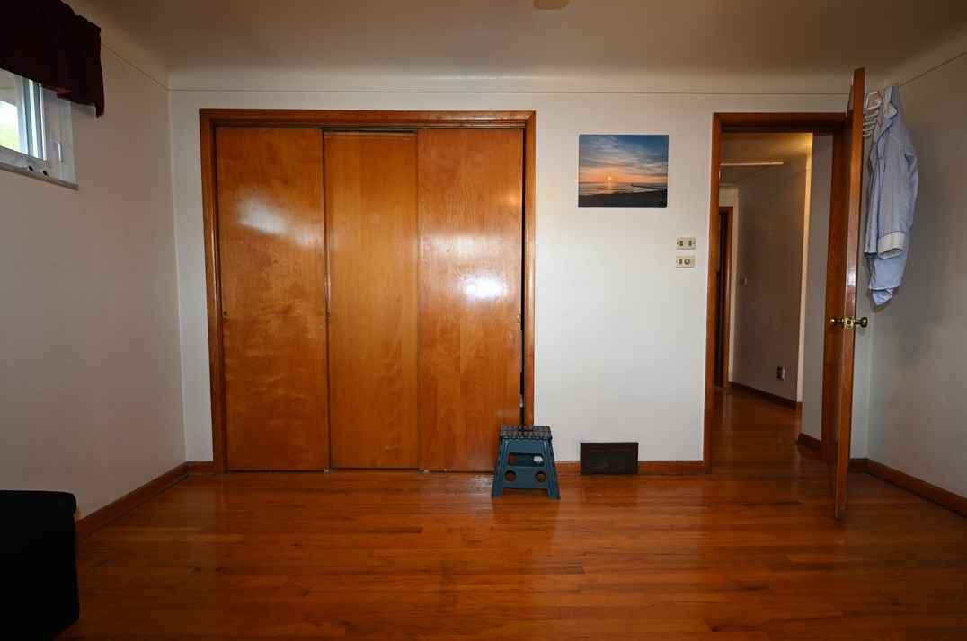 100 Un Ave, North Versailles PA 15137-1847 exterior