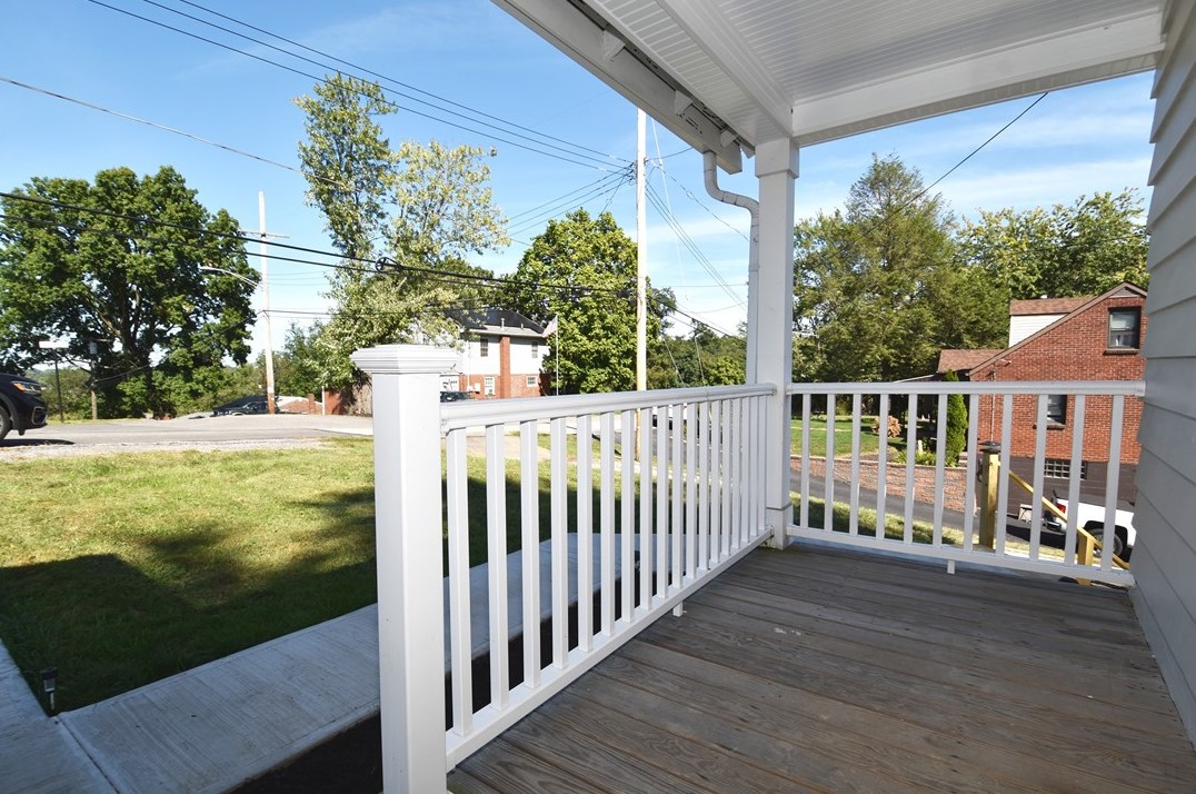 1050 Val St, Bethel Park, PA 15102