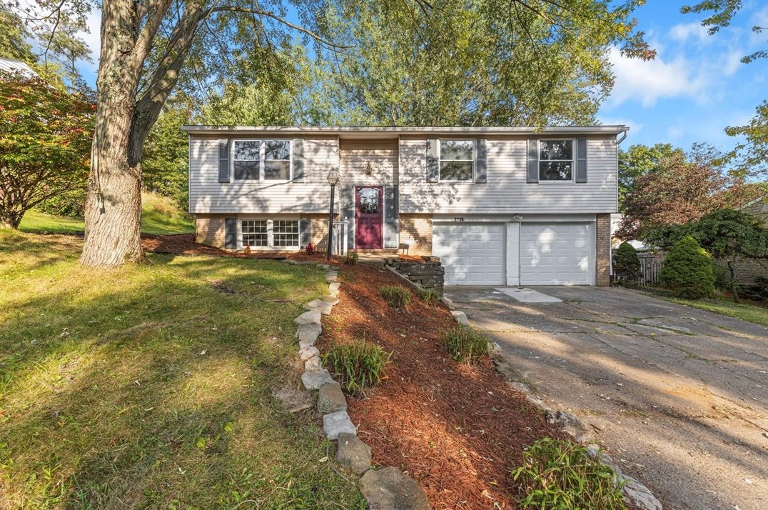 2136 Pendleton Dr, Monroeville, PA 15146