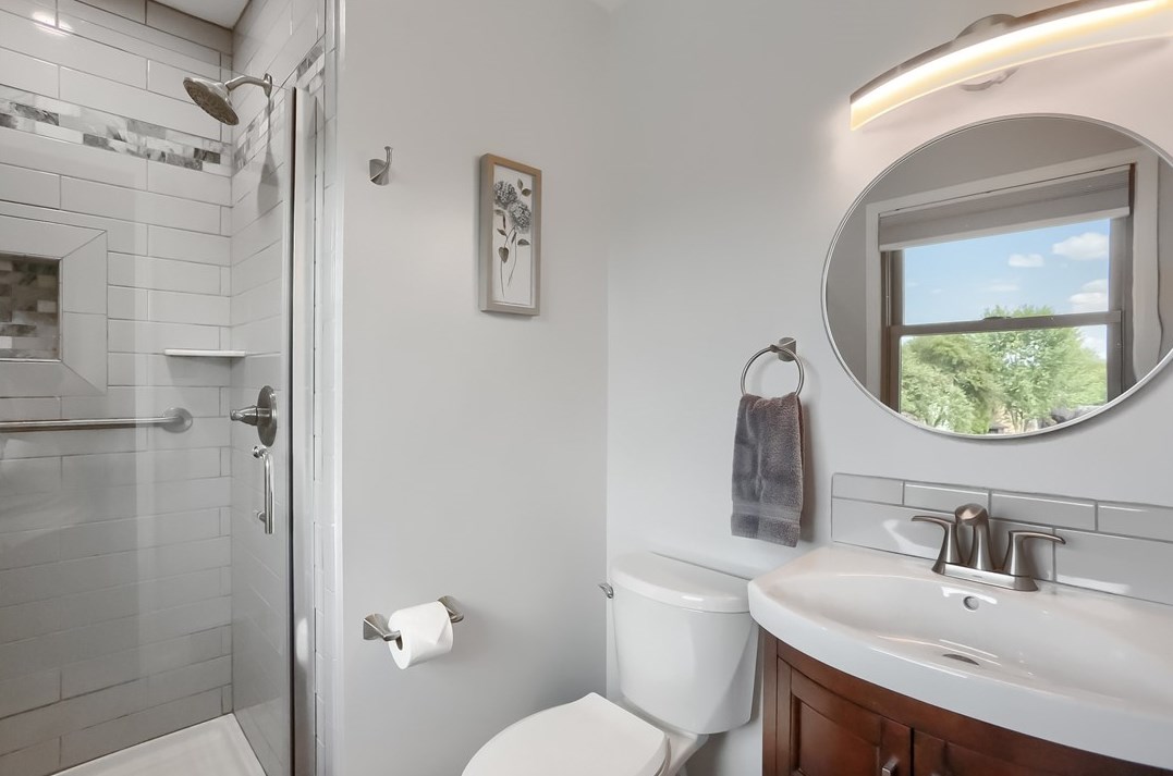 38 Fieldstone Pl, Zelienople PA  16063-9313 exterior