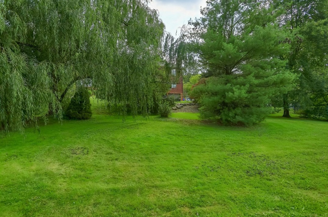 38 Fieldstone Pl, Zelienople PA  16063-9313 exterior