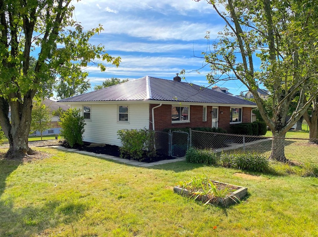 602 Jamison Ave, Greensburg, PA 15601-5434