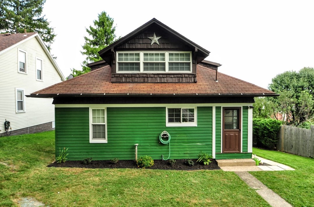 30 Huffman Ave, Washington PA  15301-6319 exterior