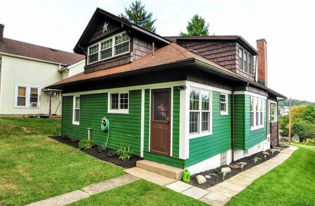 30 Huffman Ave, Washington PA  15301-6319 exterior