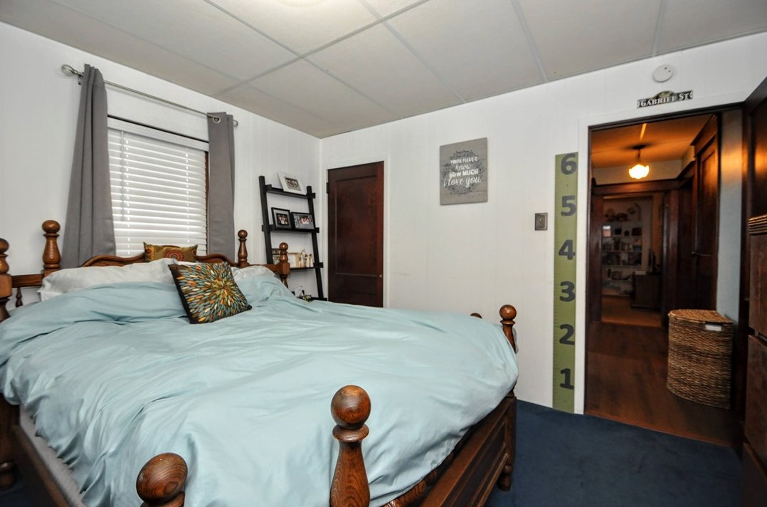 30 Huffman Ave, Washington PA  15301-6319 exterior