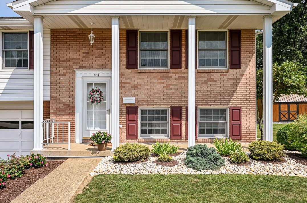 937 Bridge Ave, Greensburg, PA 15601-5639