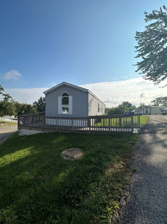 115 Williamsburg Rd, Imperial, PA 15126