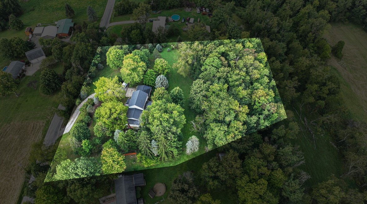 54 Highland Ridge Rd, Washington, PA 15301-8591