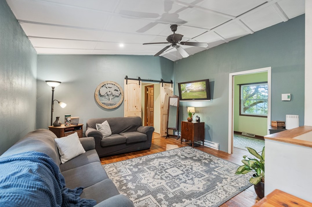 54 Highland Ridge Rd, Washington PA 15301-8591 exterior