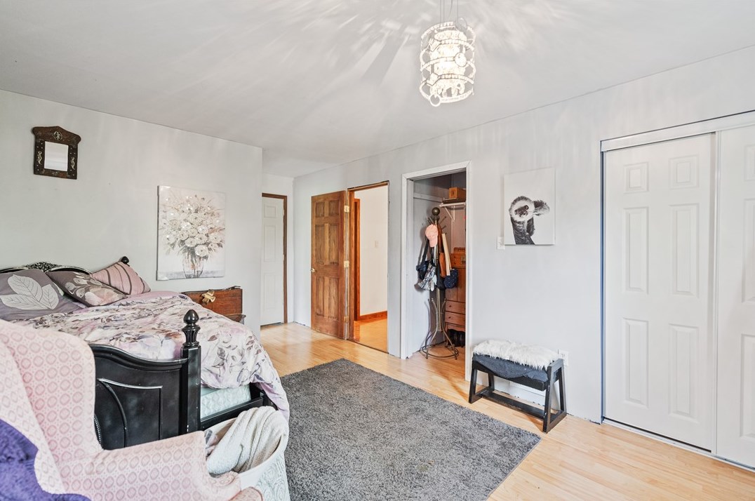 54 Highland Ridge Rd, Washington PA 15301-8591 exterior