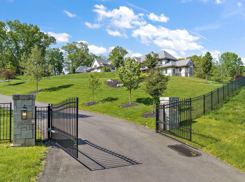 10752 Babcock Blvd, Gibsonia, PA 15044