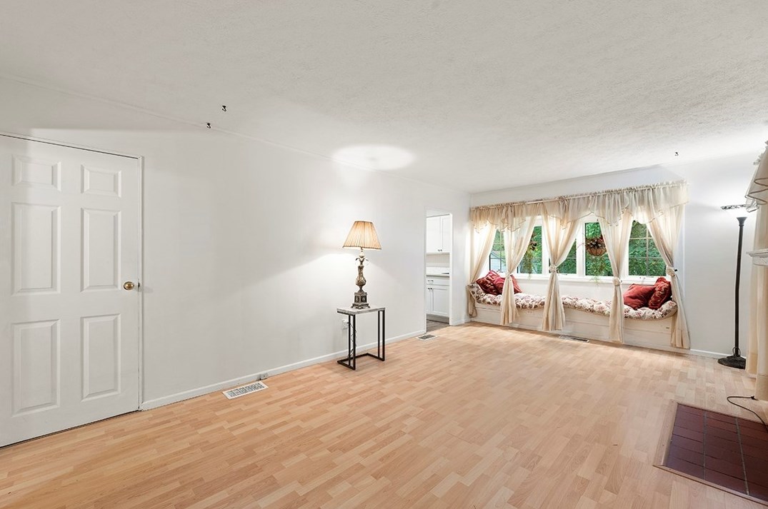2501 Mae Dr, Allison Park, PA 15101