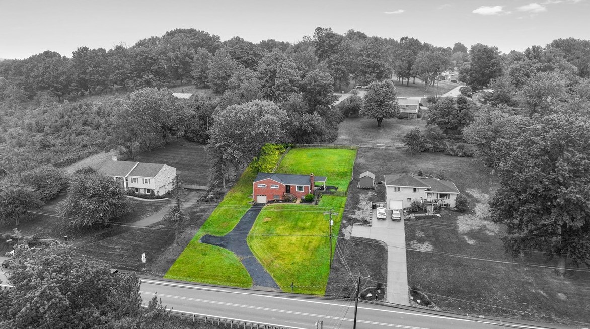 275 E Mcmurray Rd, Canonsburg, PA 15317