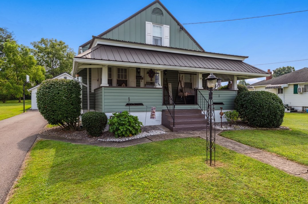 76 N Lincoln St, Homer City, PA 15748