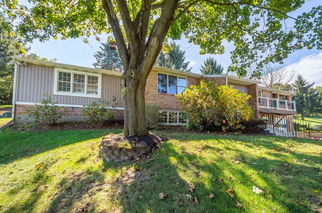 4556 Battle Ridge Rd South, Noblestown, PA 15071