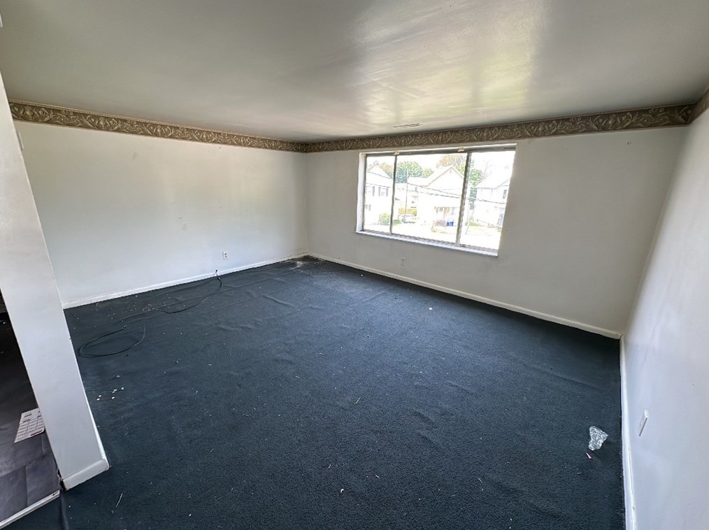 616 Taylor St, New Castle, PA 16101