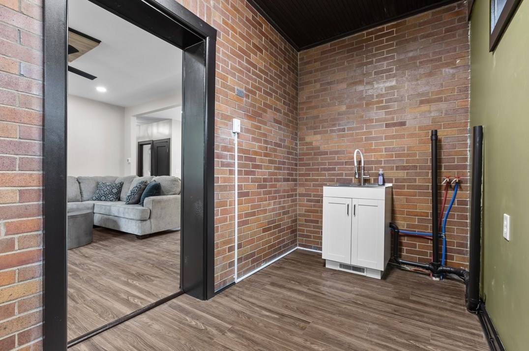 1183 Midland Beaver Rd, Industry PA  15052-1201 exterior