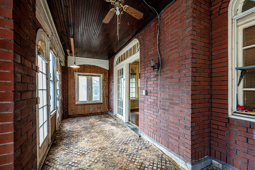 118 Oakland Ave, Greensburg, PA 15601