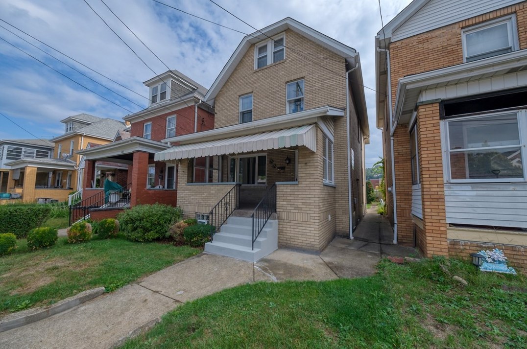 1012 Melrose, Ambridge, PA 15003