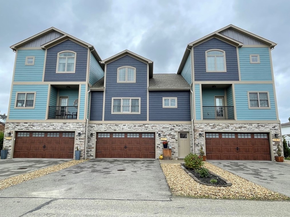 241 Bunger St, Ligonier, PA 15658